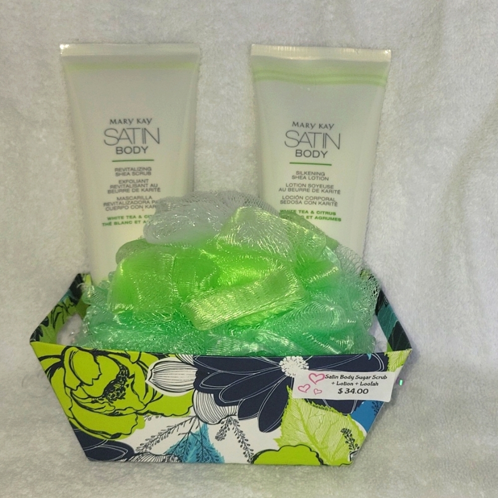 MK SATIN BODY GIFT SET